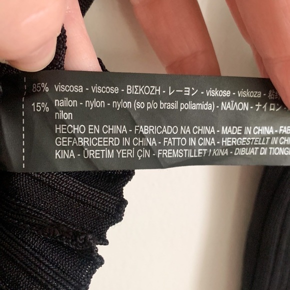 Zara Knit Black Off the shoulder Ribbed Cropped 3/4 Sleeve Top Small - Picture 8 of 10